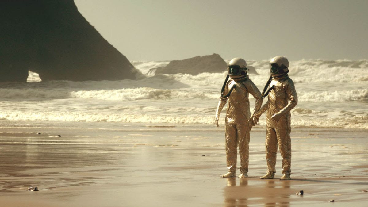 Shezad Dawood: ELEPHANT / HE.RO