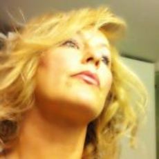 Elizabeth Zacharinis